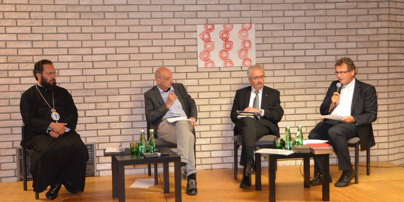 'Gelebte Ökumene': Metropolit Arsenois Kardamakis, Moderator Walter Reiss, Superintendent Manfred Koch und Generalvikar Martin Korpitsch (von links)